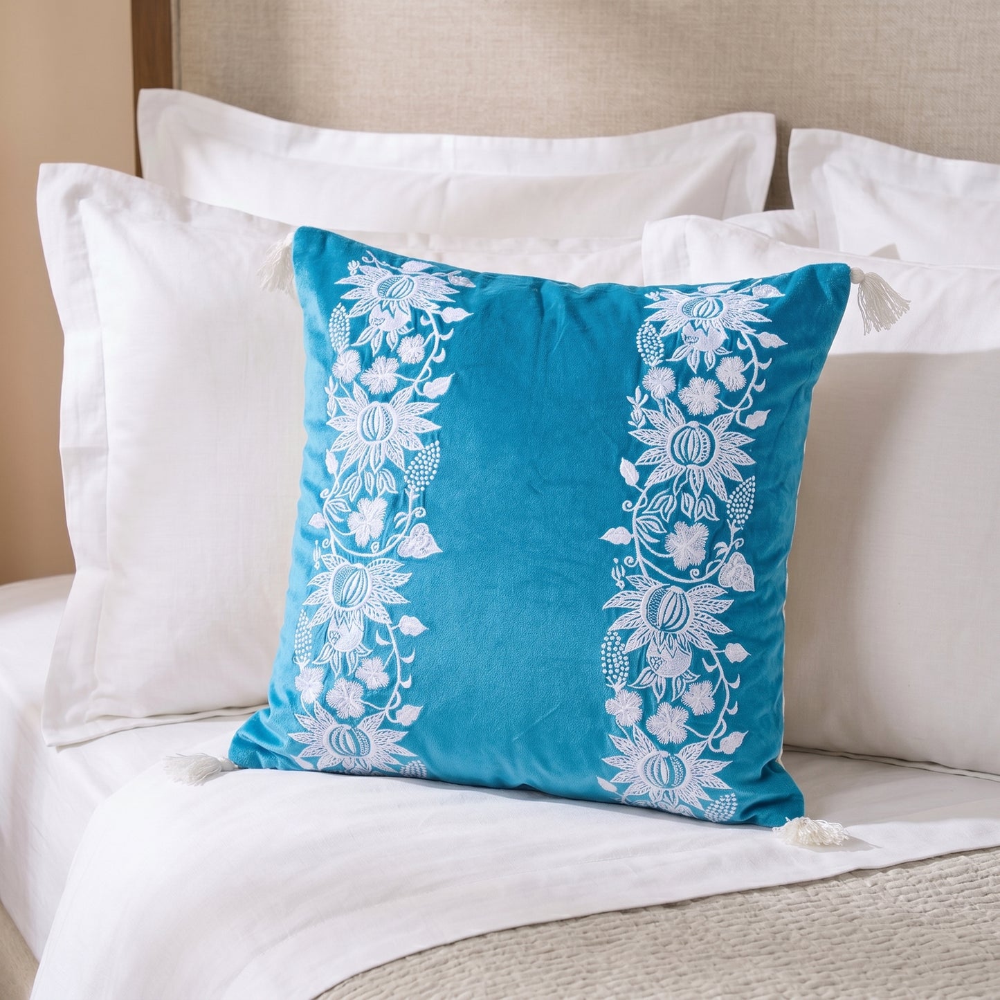 Cushion Cover Jacobean White