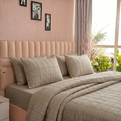 European Linen Grid Quilt