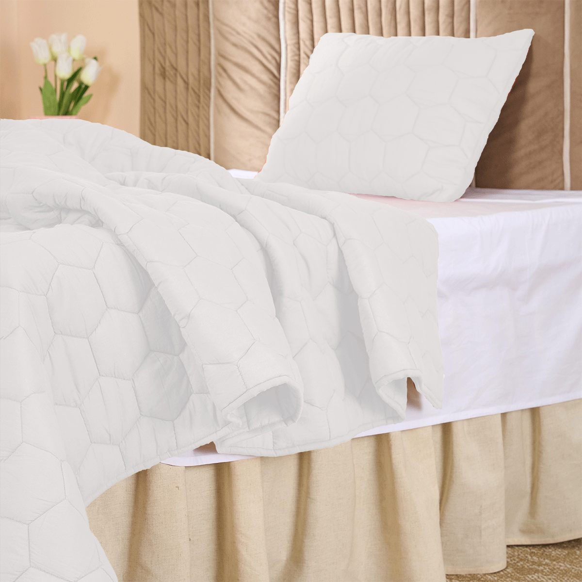 Cotton Honey comb Quilt set