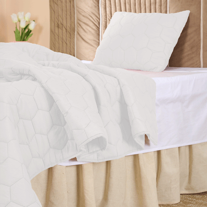 Cotton Honey comb Quilt set