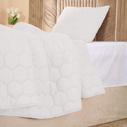 Cotton Honey comb Quilt set