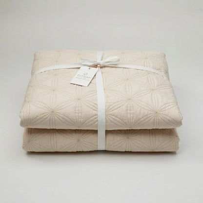 Cotton Heritage Geo Floral Quilt