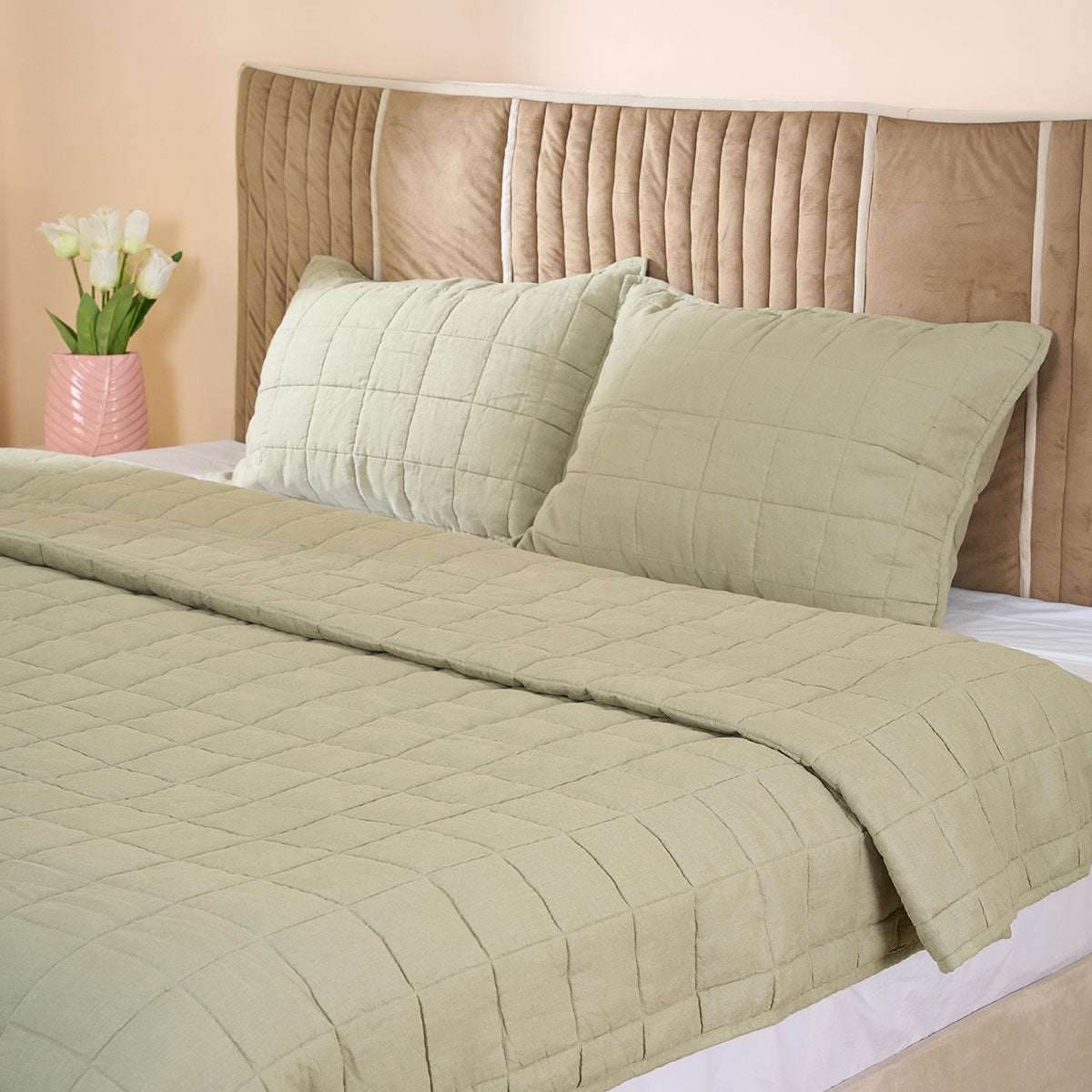 European Linen Grid Quilt