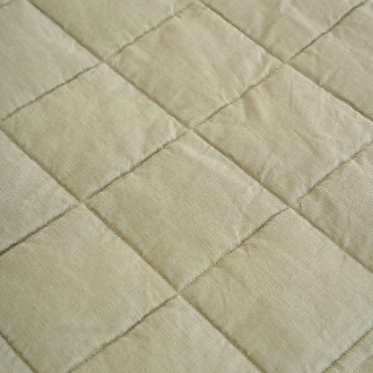 European Linen Grid Quilt