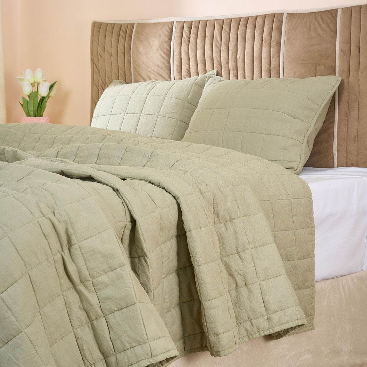 European Linen Grid Quilt